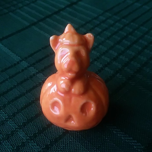 Red Rose tea pumpkin